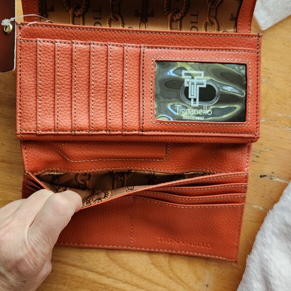 🎈 Tignanello Leather Coral Pink Orangy Wallet Clutch NEW Lots of sections - Picture 8 of 13